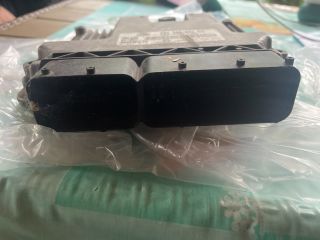 bontott VW GOLF V Motorvezérlő