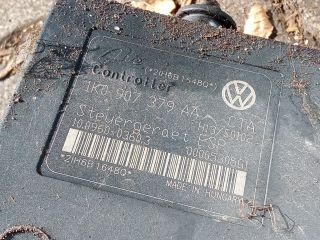 bontott VW GOLF V ABS Kocka