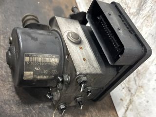 bontott VW GOLF V ABS Kocka