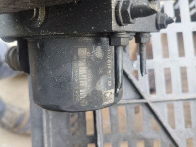 bontott VW GOLF V ABS Kocka