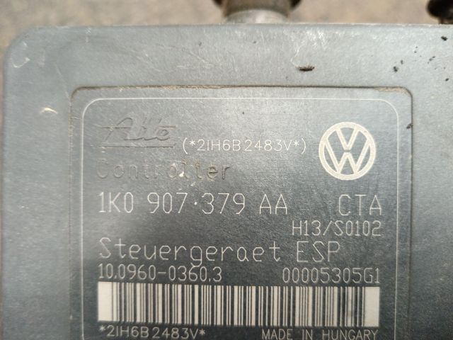 bontott VW GOLF V ABS Kocka