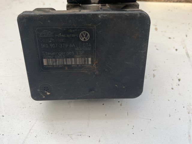 bontott VW GOLF V ABS Kocka