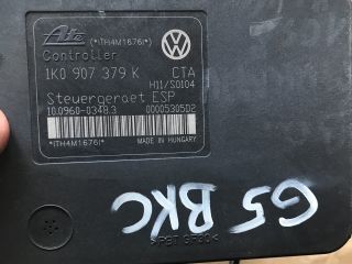 bontott VW GOLF V ABS Kocka