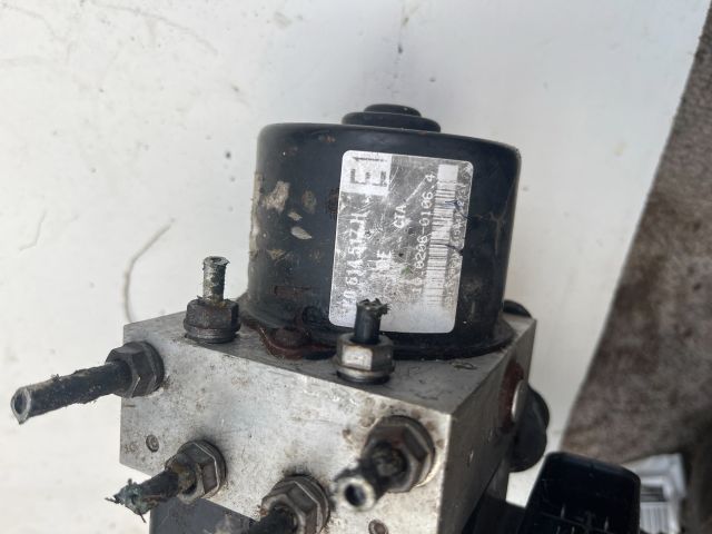 bontott VW GOLF V ABS Kocka