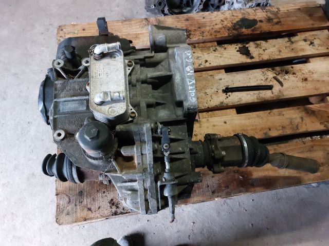 bontott VW GOLF V Automata Váltó