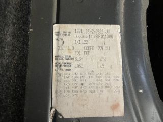 bontott VW GOLF V Bal első Gólyaláb (Lengécsillapító, Rugó)