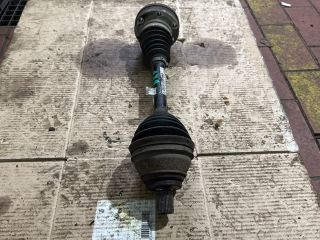 bontott VW GOLF V Bal Féltengely