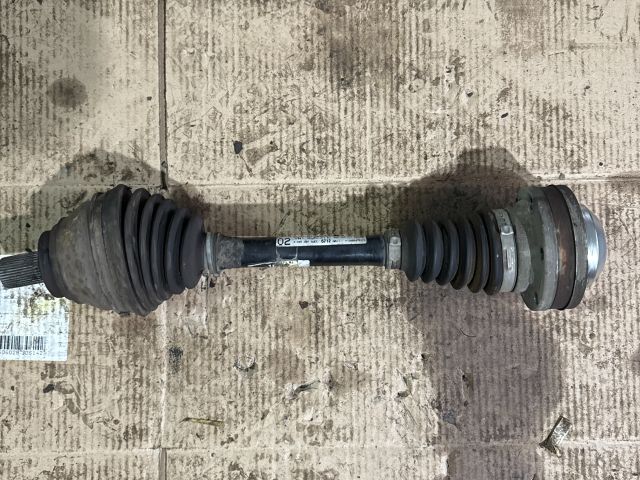 bontott VW GOLF V Bal Féltengely