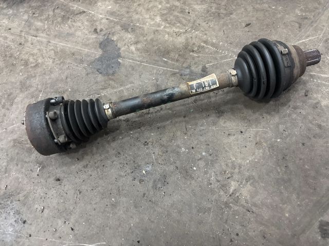 bontott VW GOLF V Bal Féltengely