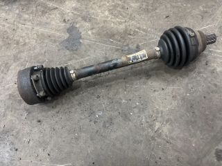 bontott VW GOLF V Bal Féltengely