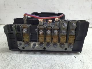 bontott VW GOLF V Biztosítéktábla Motortér