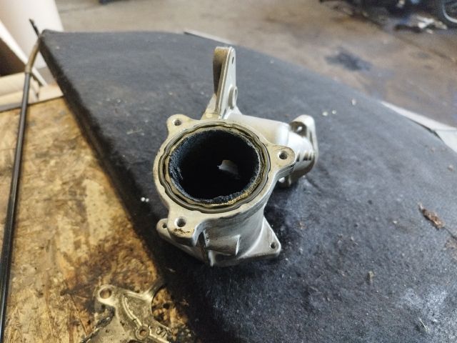 bontott VW GOLF V EGR / AGR Szelep