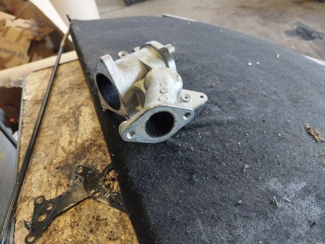 bontott VW GOLF V EGR / AGR Szelep