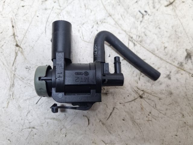 bontott VW GOLF V EGR / AGR Vákum Szelep