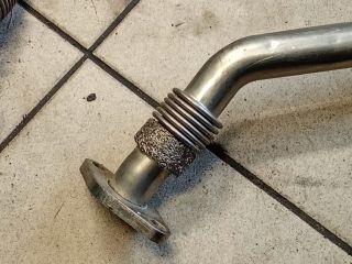 bontott VW GOLF V EGR Hűtő Cső