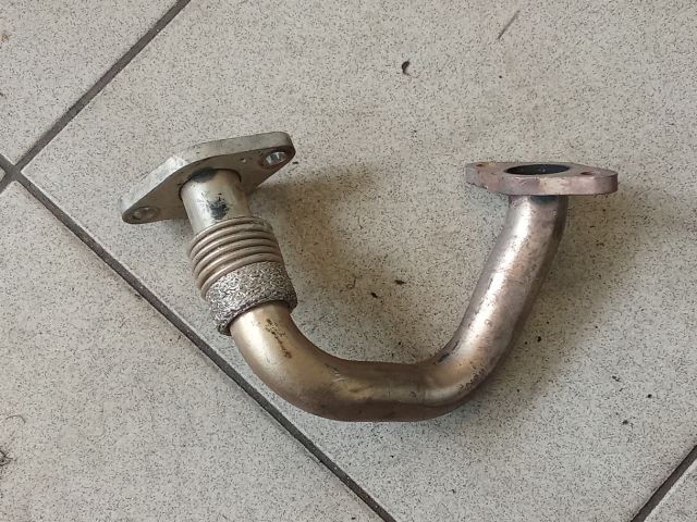 bontott VW GOLF V EGR Hűtő Cső