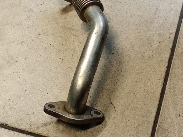 bontott VW GOLF V EGR Hűtő Cső