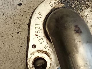 bontott VW GOLF V EGR Hűtő Cső