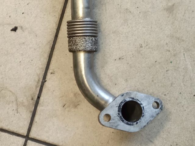 bontott VW GOLF V EGR Hűtő Cső