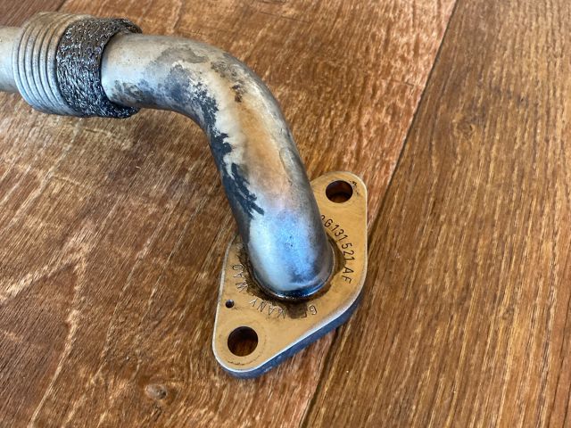 bontott VW GOLF V EGR Hűtő Cső