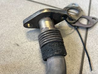 bontott VW GOLF V EGR Hűtő Cső