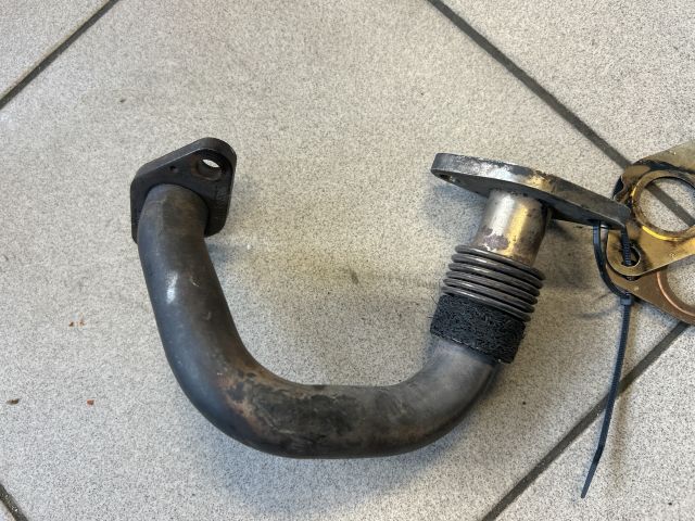 bontott VW GOLF V EGR Hűtő Cső