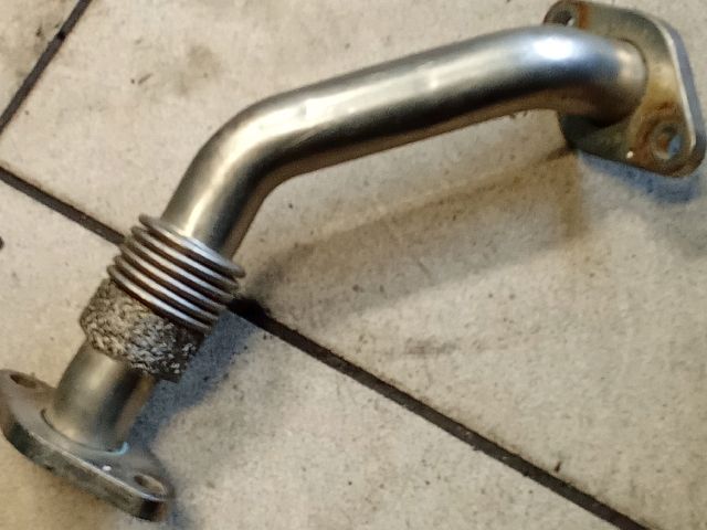 bontott VW GOLF V EGR Hűtő Cső