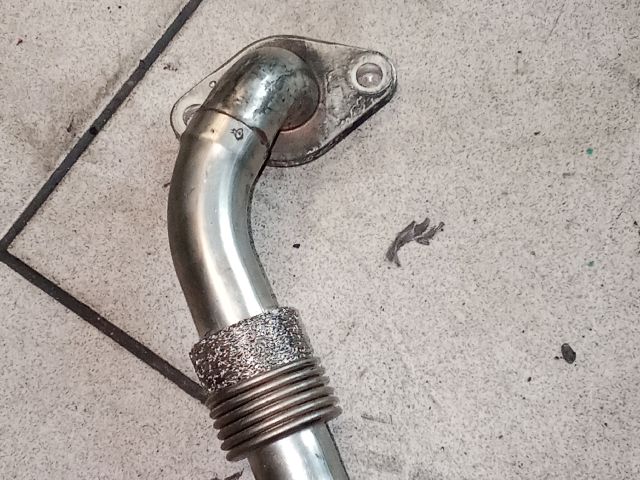 bontott VW GOLF V EGR Hűtő Cső