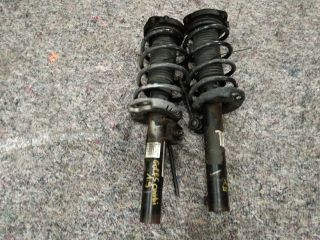 bontott VW GOLF V Első Lengéscsillapító Pár