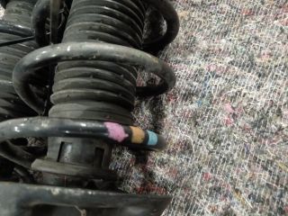 bontott VW GOLF V Első Lengéscsillapító Pár