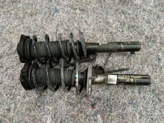 bontott VW GOLF V Első Lengéscsillapító Pár