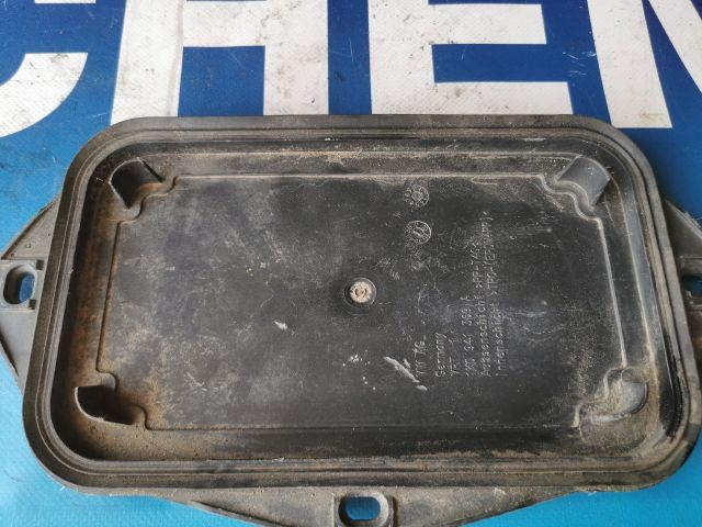 bontott VW GOLF V Fedélzeti Számítógép