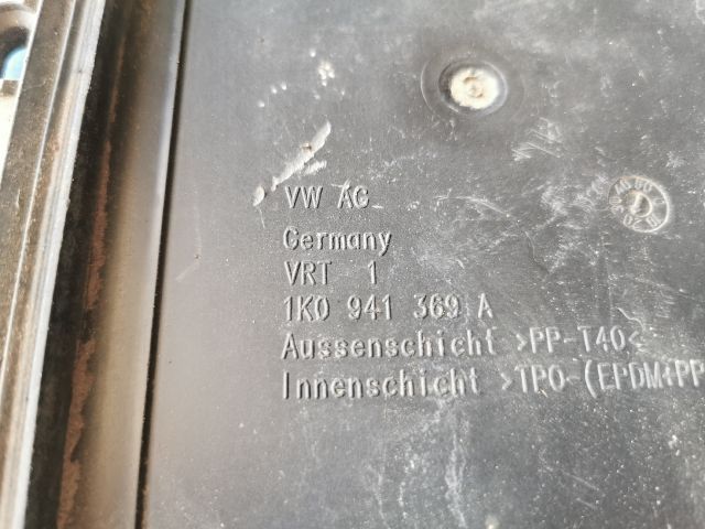 bontott VW GOLF V Fedélzeti Számítógép