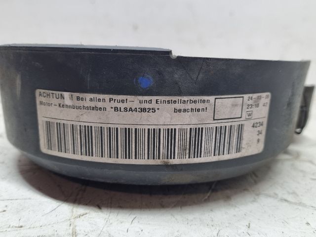 bontott VW GOLF V Felső Vezérlés Burkolat