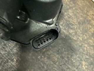 bontott VW GOLF V Fojtószelep (Elektromos)