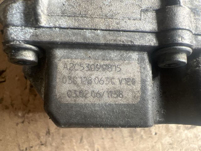 bontott VW GOLF V Fojtószelep (Elektromos)