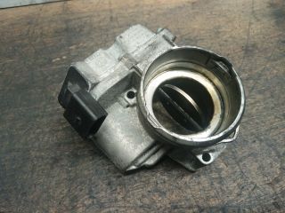 bontott VW GOLF V Fojtószelep (Elektromos)