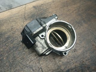 bontott VW GOLF V Fojtószelep (Elektromos)