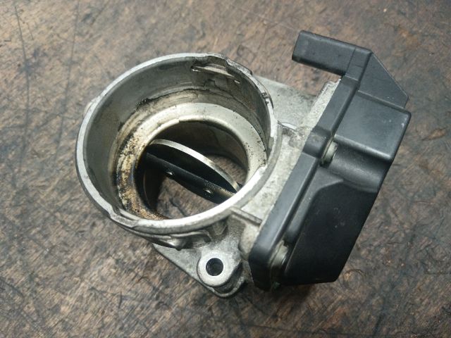 bontott VW GOLF V Fojtószelep (Elektromos)