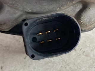 bontott VW GOLF V Fojtószelep (Elektromos)