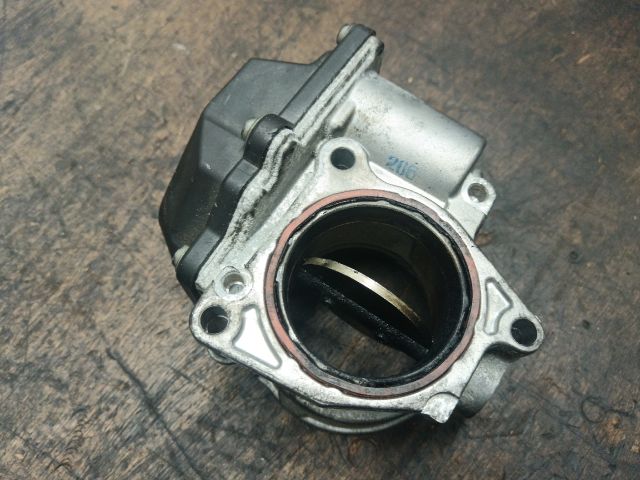 bontott VW GOLF V Fojtószelep (Elektromos)