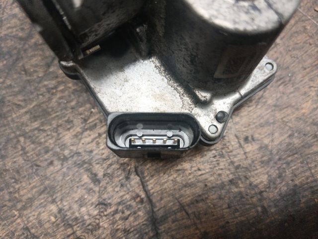 bontott VW GOLF V Fojtószelep (Elektromos)