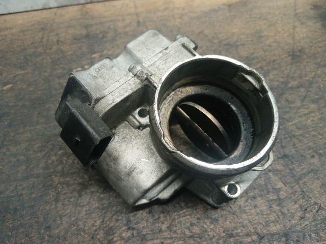 bontott VW GOLF V Fojtószelep (Elektromos)