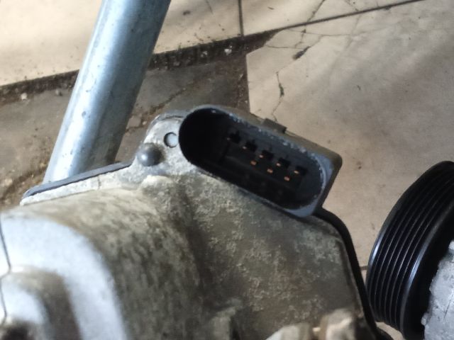 bontott VW GOLF V Fojtószelep (Elektromos)