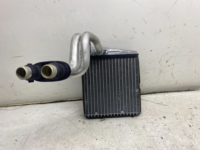 bontott VW GOLF V Fűtőradiátor