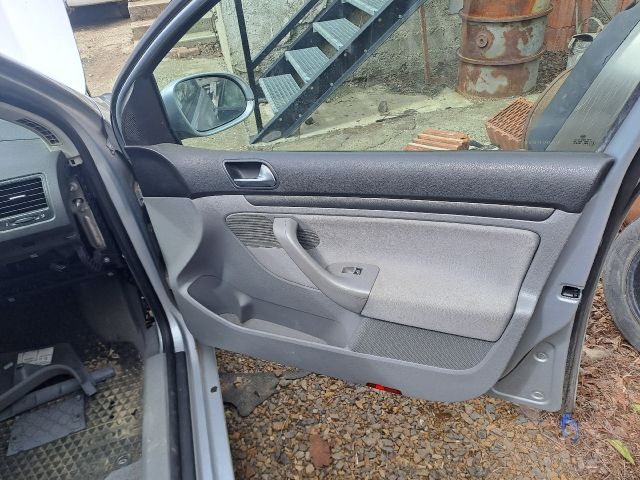 bontott VW GOLF V Fűtőradiátor