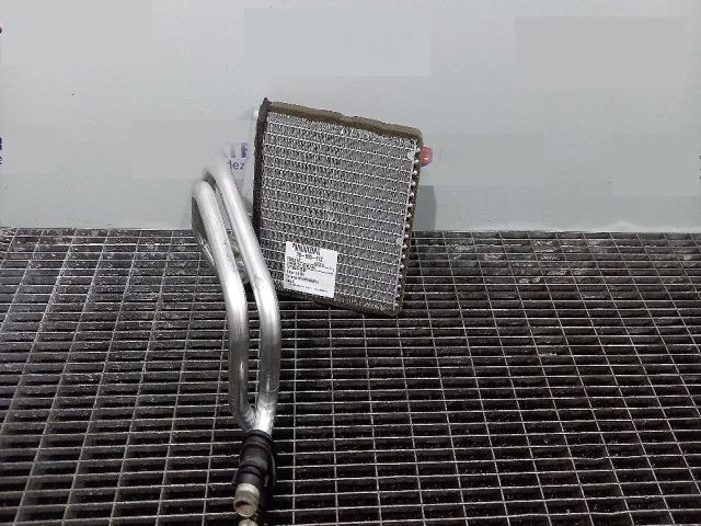 bontott VW GOLF V Fűtőradiátor