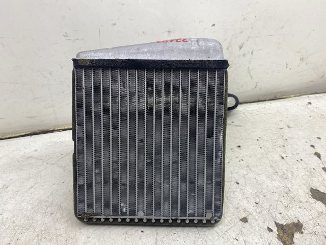 bontott VW GOLF V Fűtőradiátor