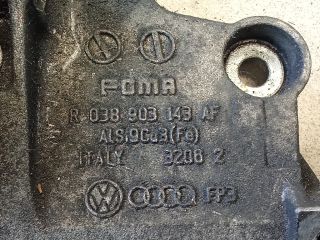 bontott VW GOLF V Generátor Tartó Bak