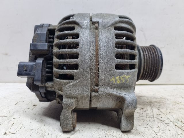 bontott VW GOLF V Generátor